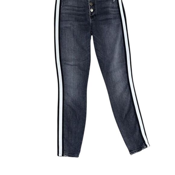Alice + Olivia AO.LA Good High-Rise Exposed Button Skinny Jeans with Stripes - Picture 6 of 8